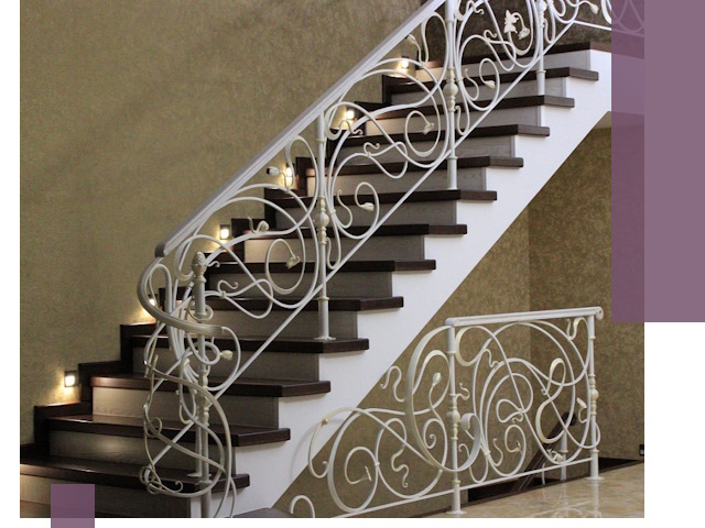Кованые лестницы под ключ в Рузаевке — изготовление и монтаж