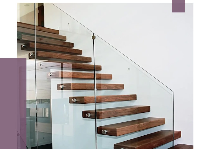 Стеклянные перила для лестницы в Рузаевке от 15034 руб.