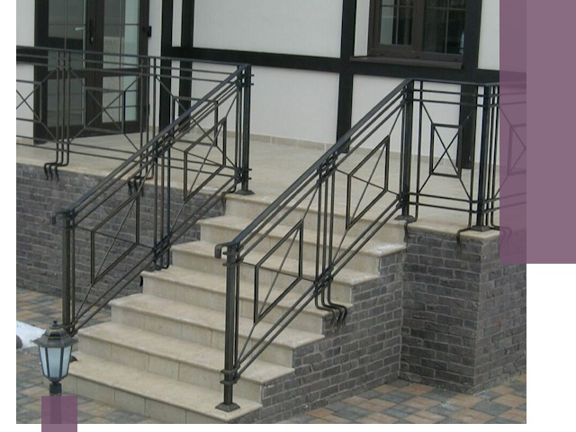 Перила для крыльца в Рузаевке — монтаж, изготовление и установка