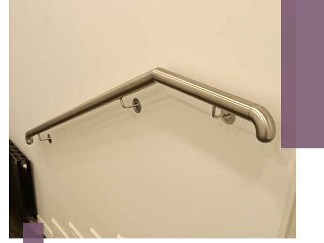 Изготовление пристенных поручней в Рузаевке под ключ за сроки